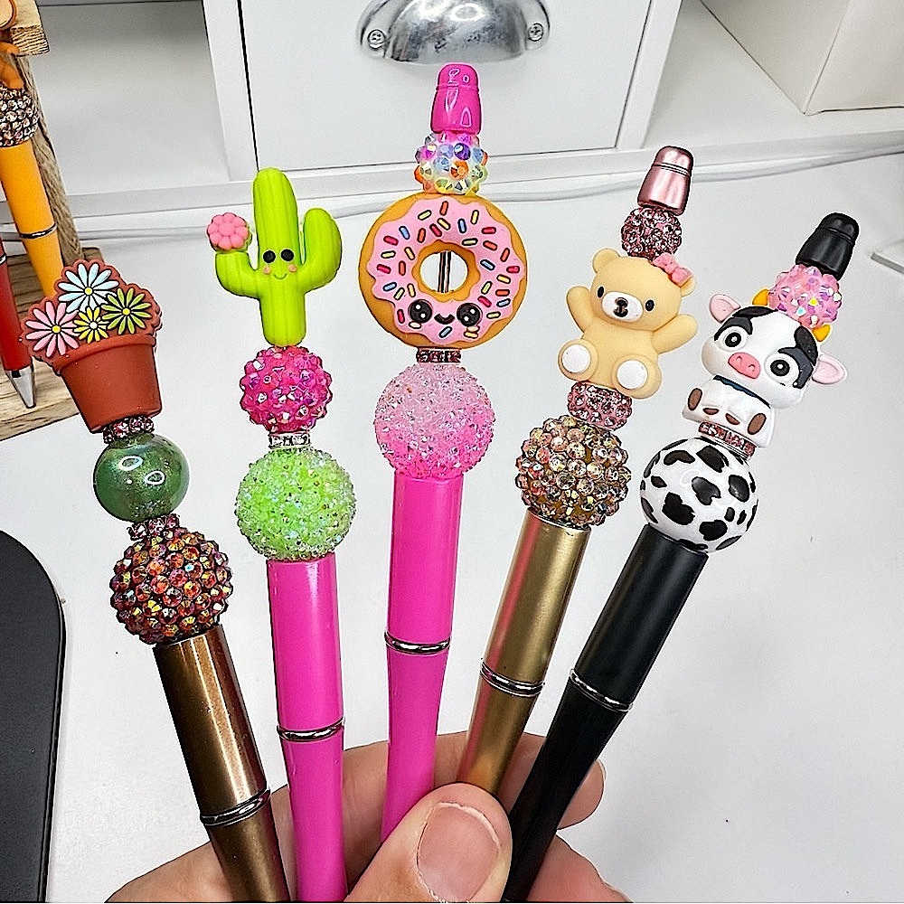HANDMADE Colorful 3D Character Pens. Price is for ONE PEN.🖊️✨